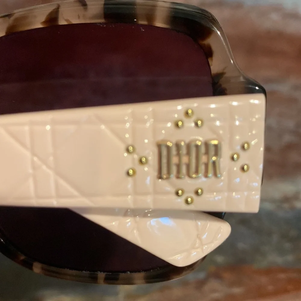 Dior Sunglasses - Picture 5 of 8